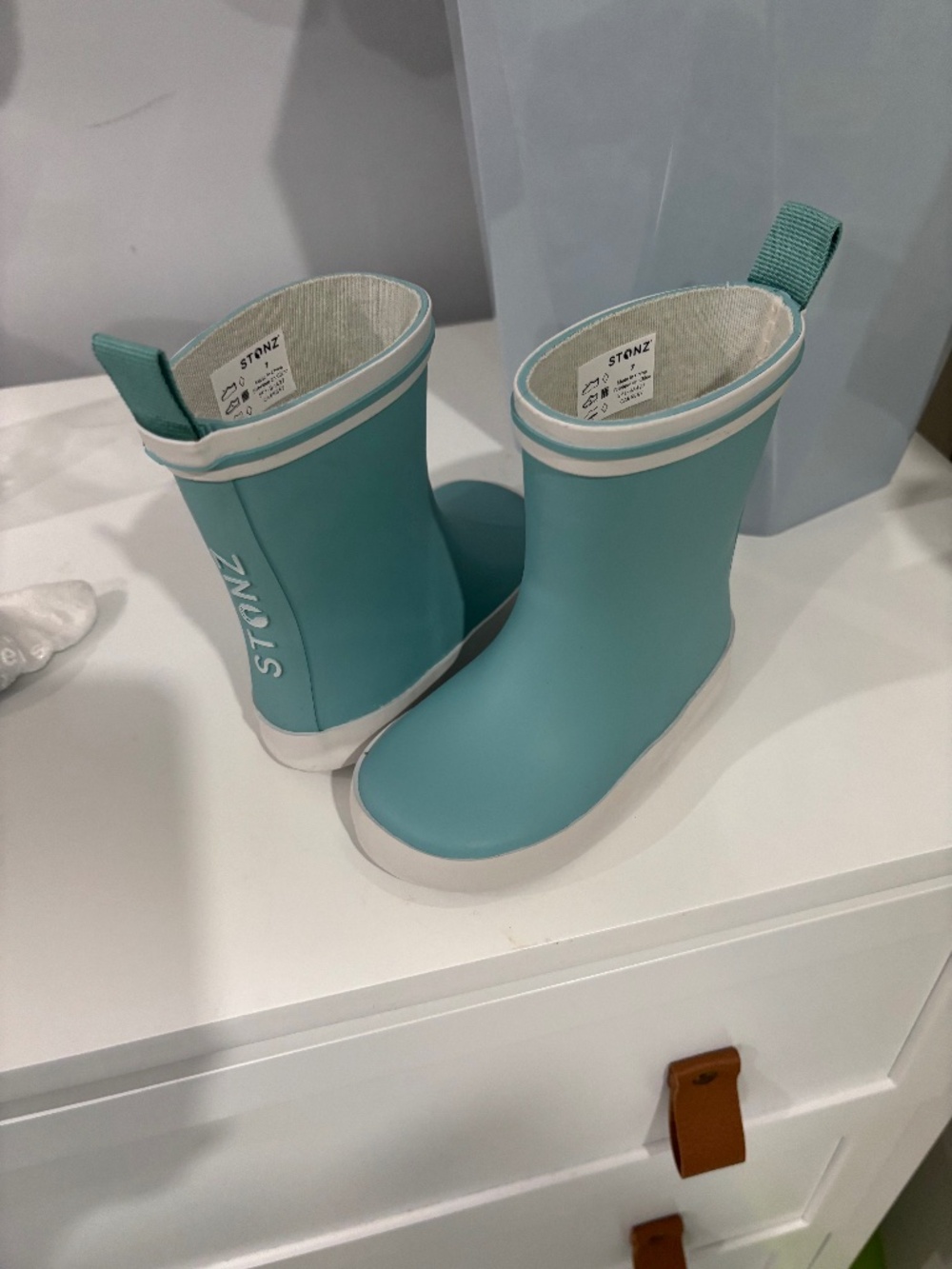 Stonz retro rain boot